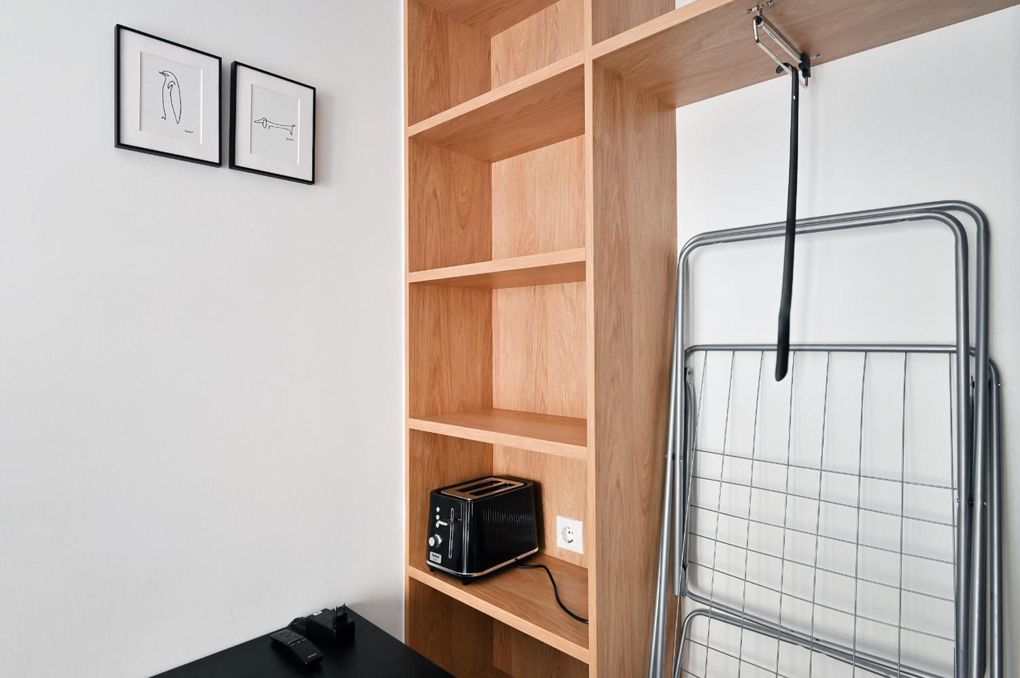 Lovely Studio Apartment In The Heart Of Рига Экстерьер фото