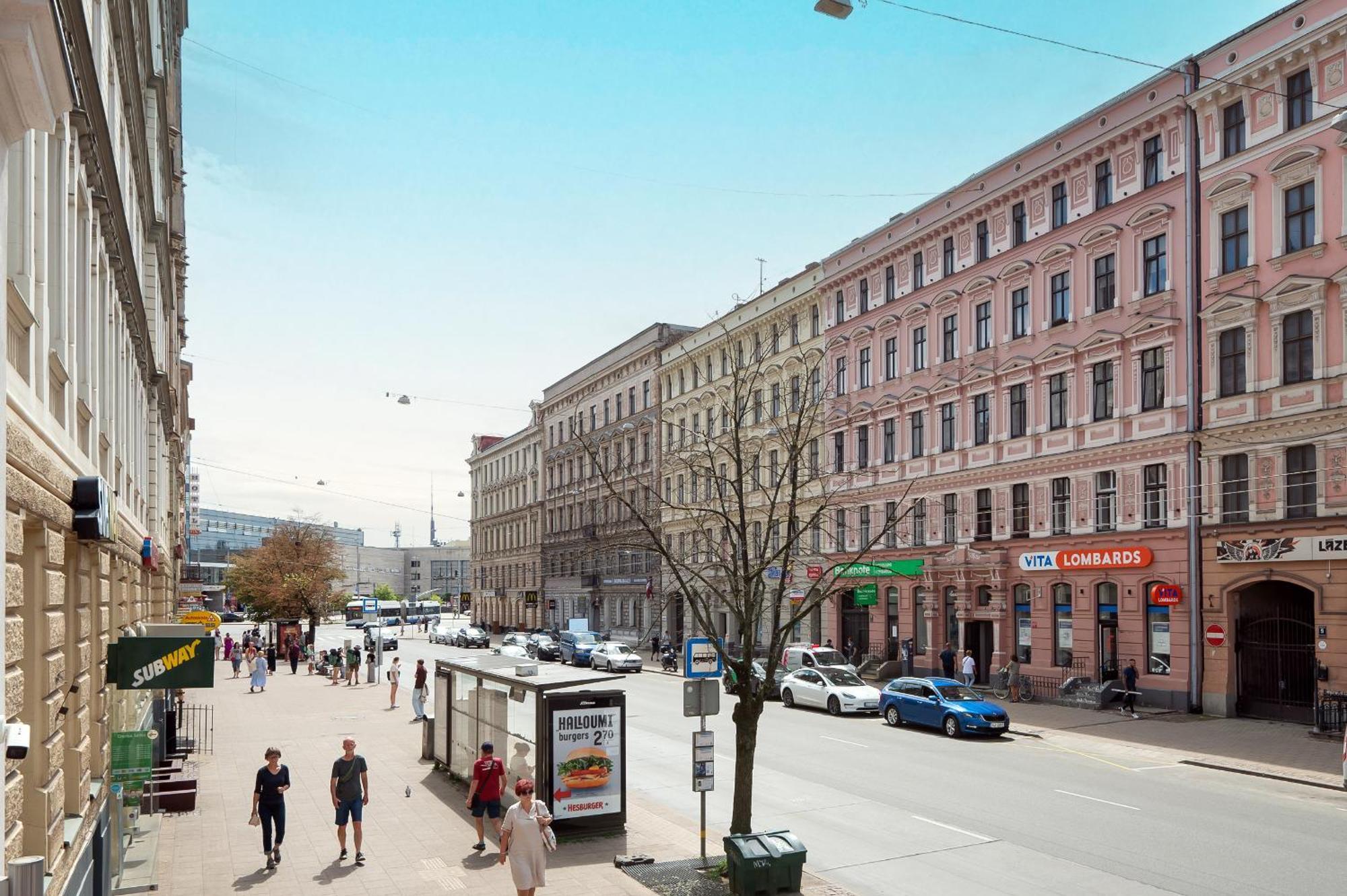 Lovely Studio Apartment In The Heart Of Рига Экстерьер фото
