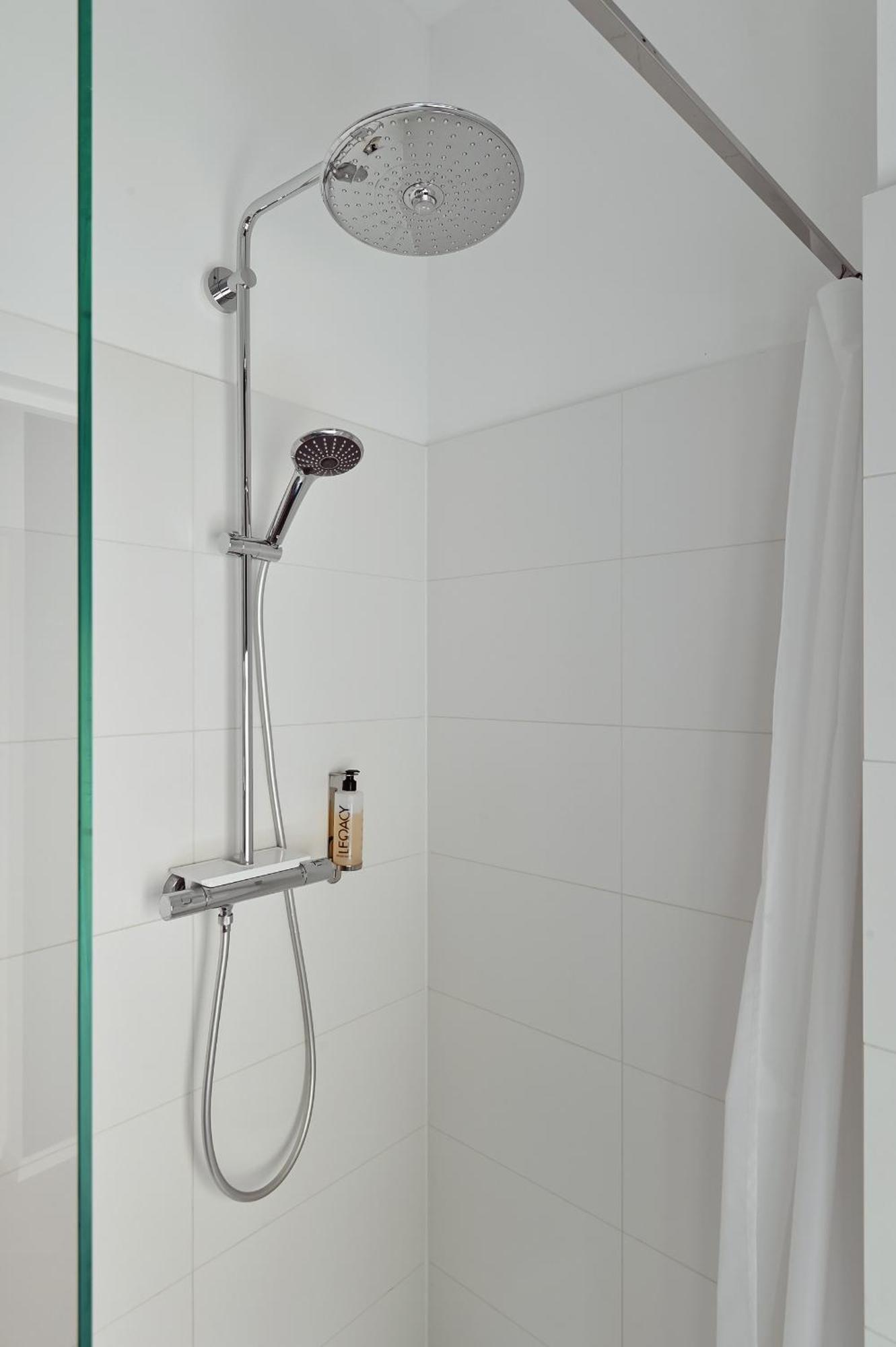 Lovely Studio Apartment In The Heart Of Рига Экстерьер фото